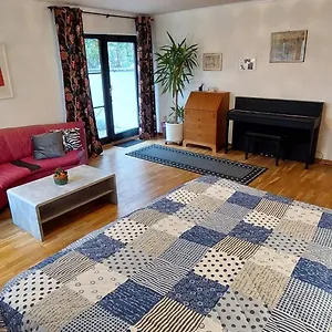  Apartment Grosszuegige Mit Terrasse Wuerzburg, Zell